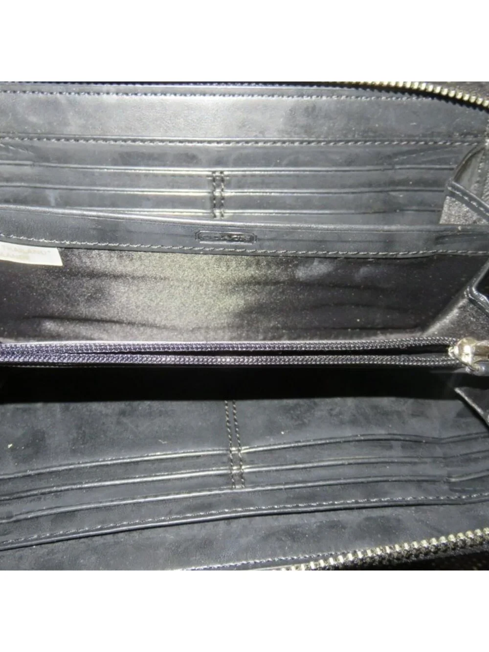 COACH Darcy Black Leather Accordian Full Zip Continental Long Wallet